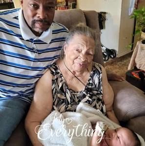 Meet your Posher, Tonya